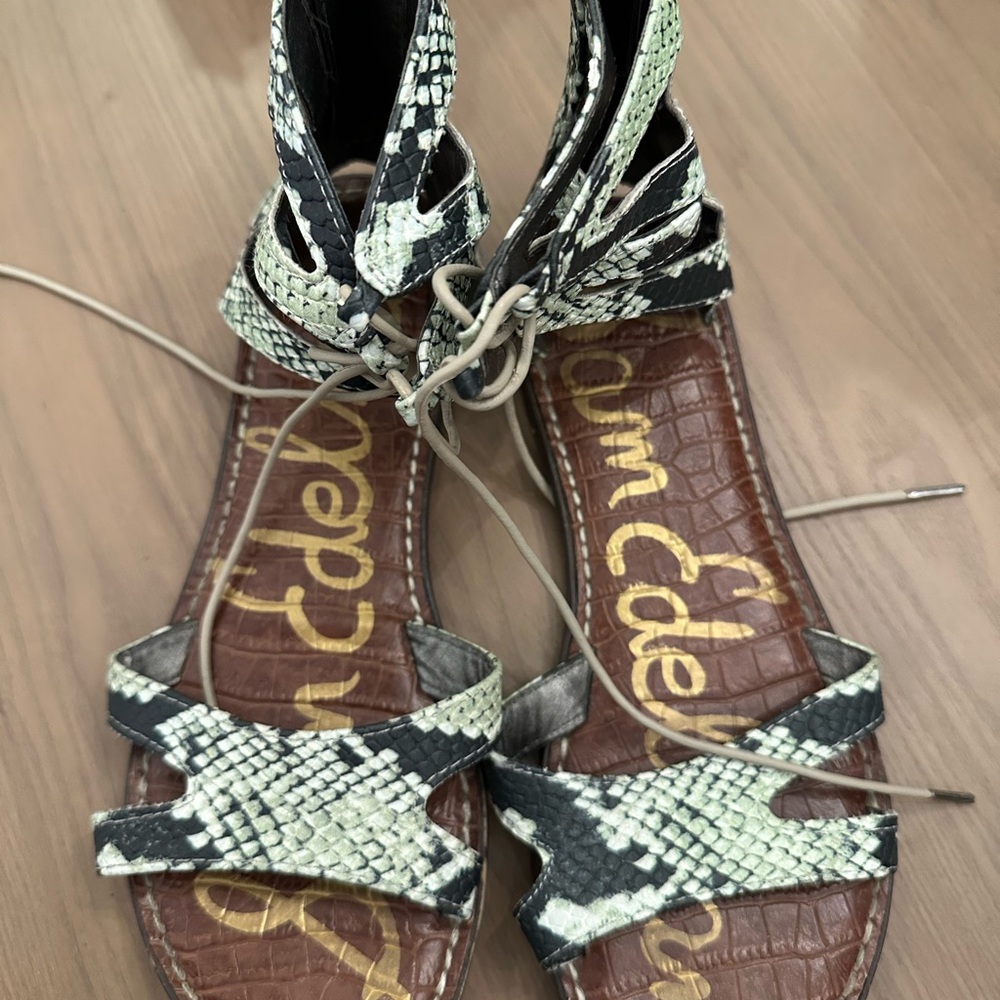 Sam Edelman Women's Snakeskin Sandals - Black and Cream